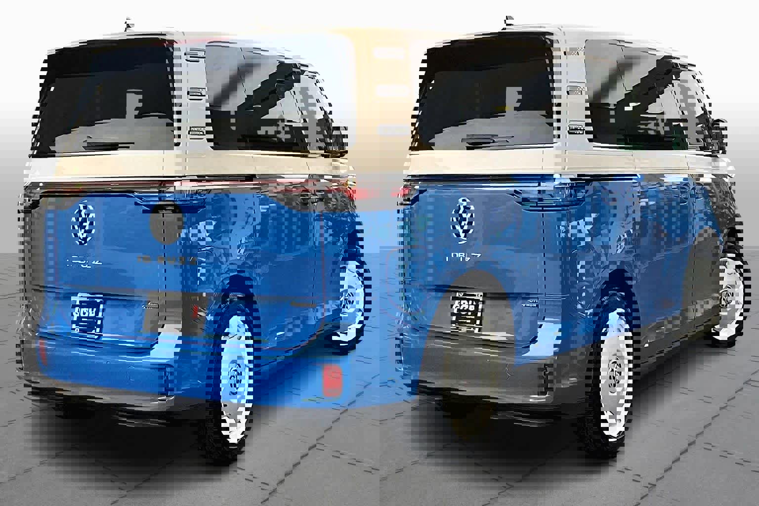 Used 2025 Volkswagen ID. Buzz 1st Edition image 11