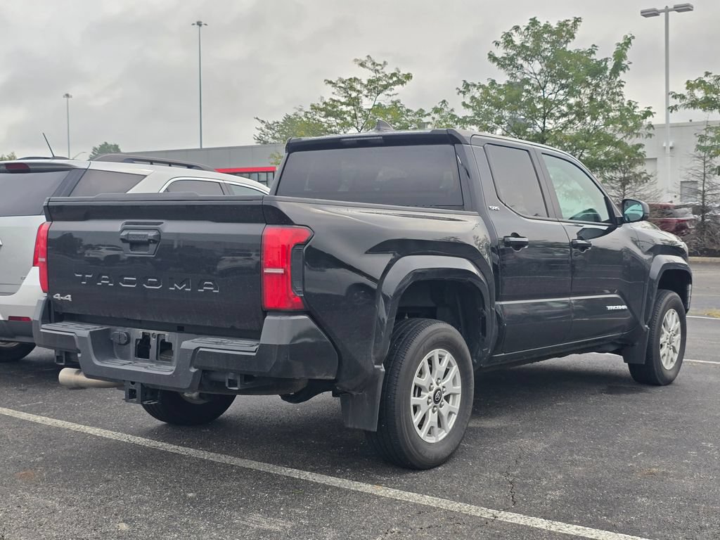 Certified 2024 Toyota Tacoma SR5 AWD/4WD image 8
