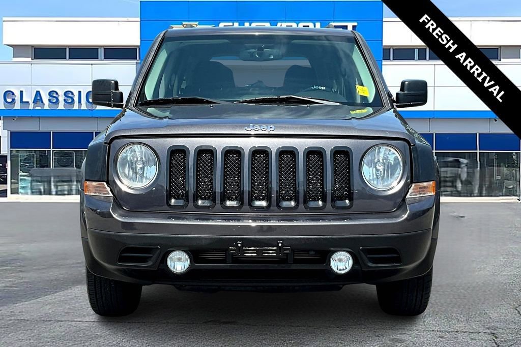 Used 2016 Jeep Patriot Sport w/ Power Value Group image 2