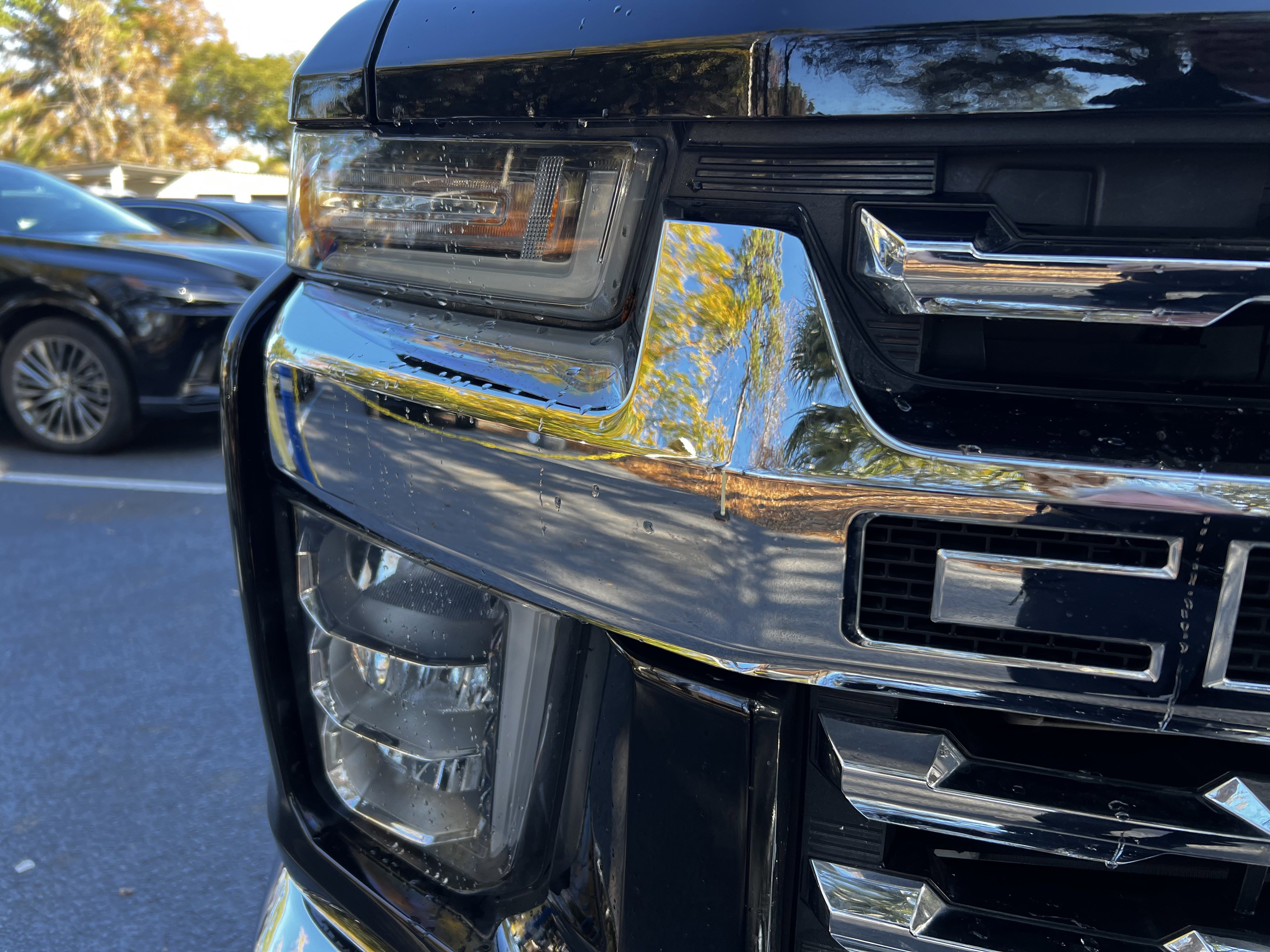 Used 2020 Chevrolet Silverado 2500 LTZ w/ LTZ Premium Package image 12