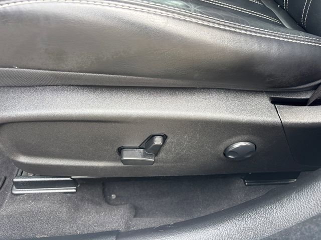 Used 2023 Chrysler 300 S RWD image 7