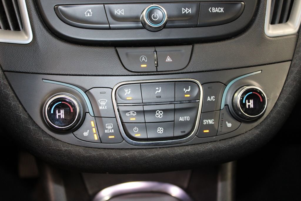 Used 2024 Chevrolet Malibu LT FWD image 43