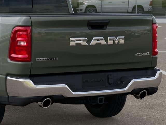 New 2026 RAM 1500 4x4 Crew Cab image 13