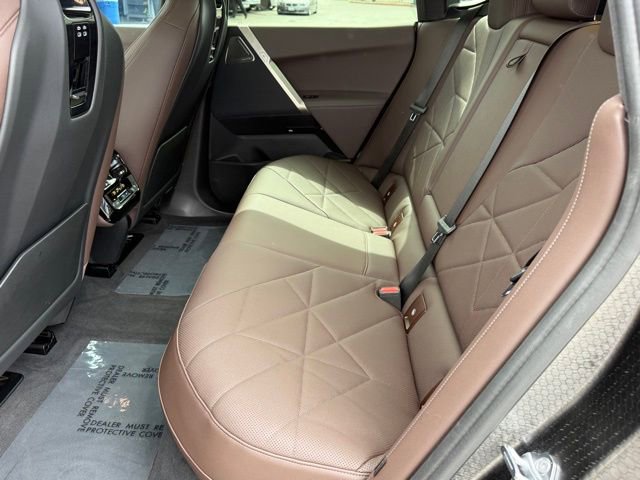 Certified 2023 BMW iX xDrive50 w/ Premium Package image 30