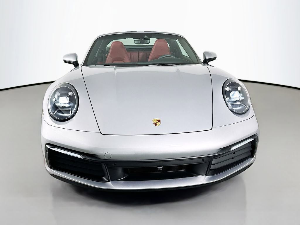 Certified 2024 Porsche 911 Targa 4 AWD/4WD image 6