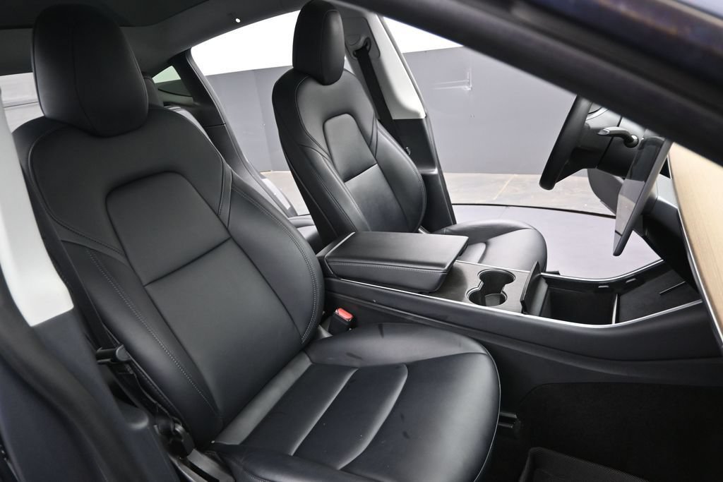 Used 2020 Tesla Model Y Performance AWD/4WD image 22