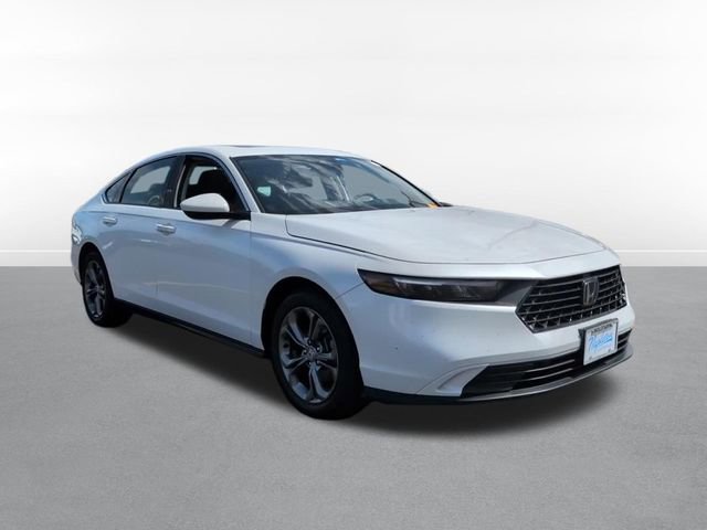 Used 2024 Honda Accord EX video 3