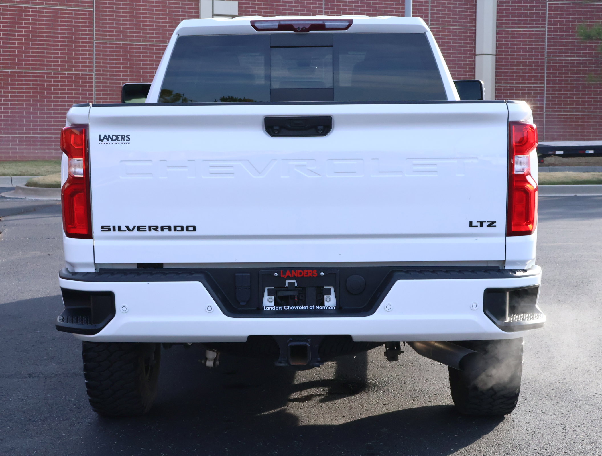 Used 2021 Chevrolet Silverado 2500 LTZ w/ LTZ Plus Package image 35