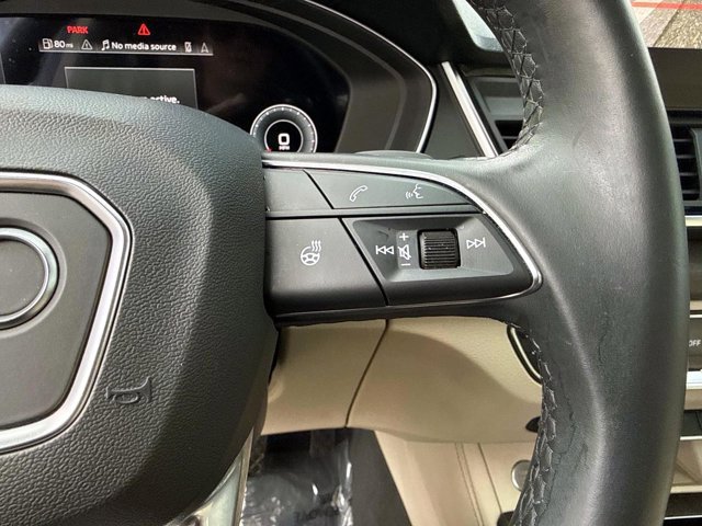 Used 2021 Audi Q5 Premium Plus w/ Premium Plus Package image 33