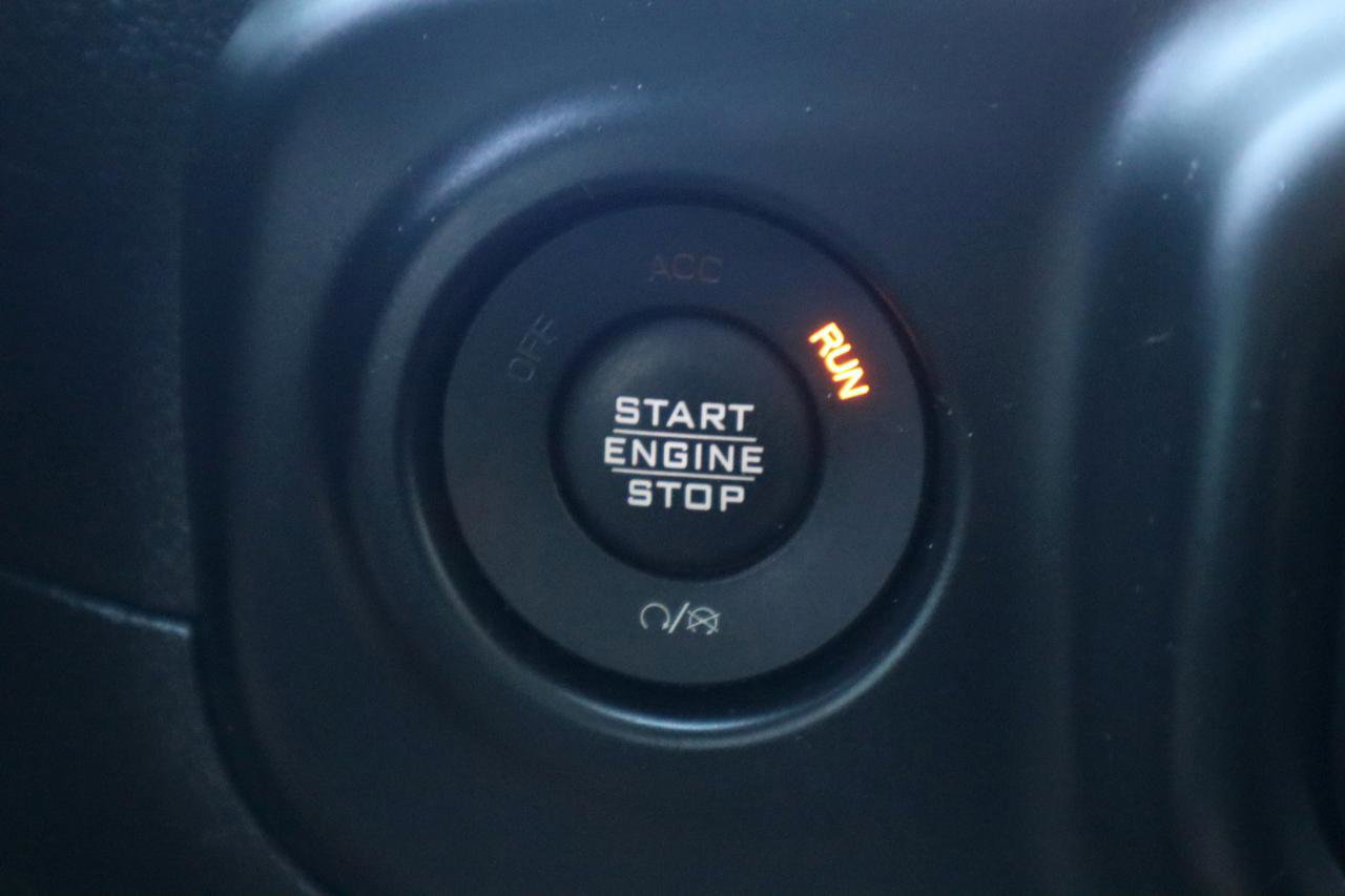 Used 2018 Jeep Wrangler Unlimited Rubicon AWD/4WD image 67