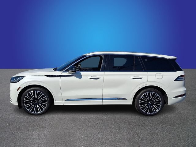 Certified 2025 Lincoln Aviator Black Label AWD/4WD image 7