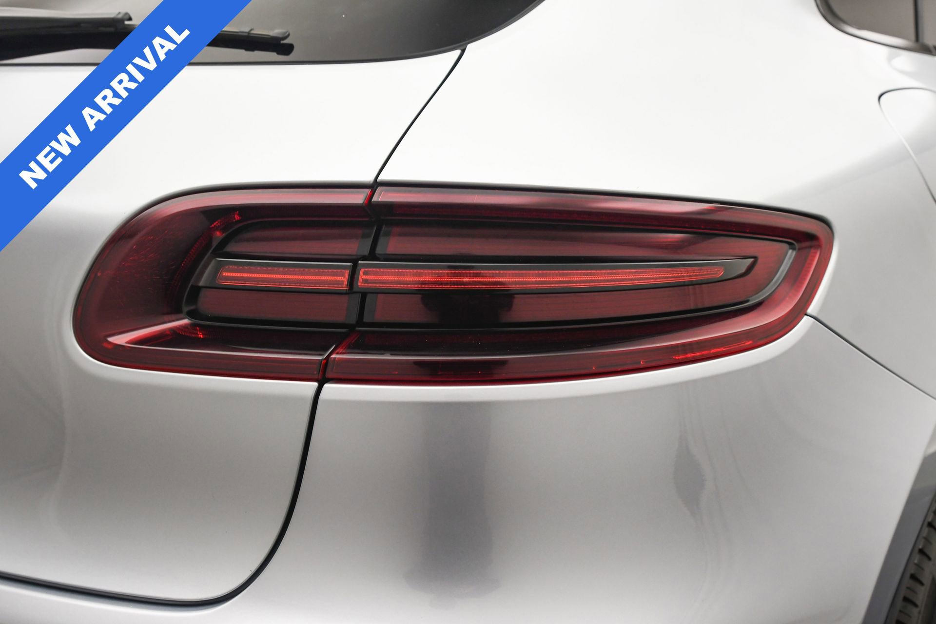 Used 2017 Porsche Macan GTS image 23