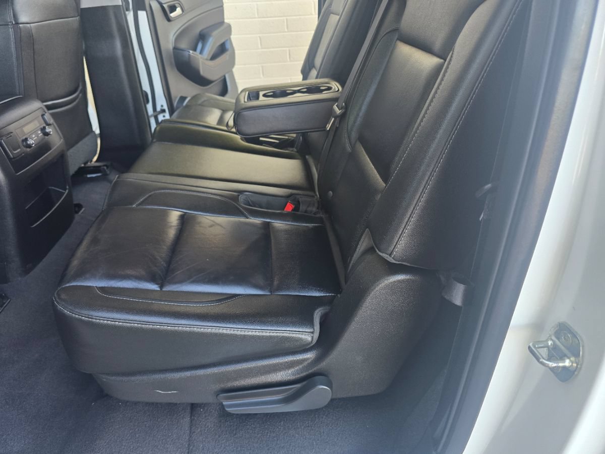 Used 2020 Chevrolet Suburban LT RWD image 17