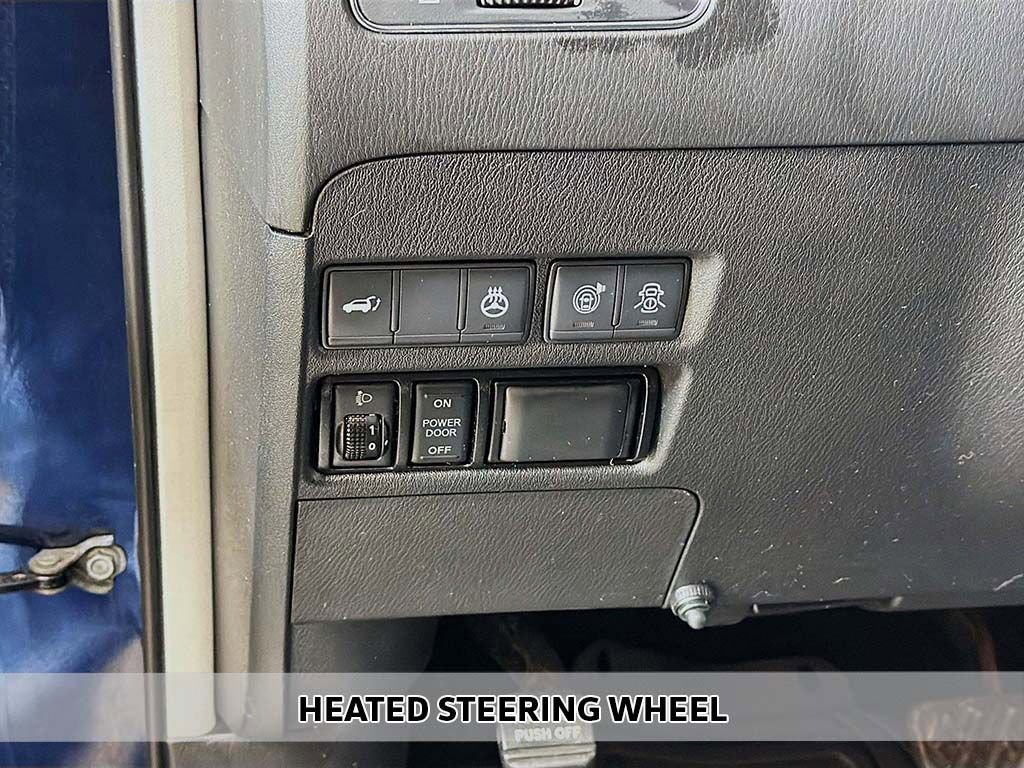 Used 2019 Nissan Armada Platinum w/ Captain's Chairs Package image 11