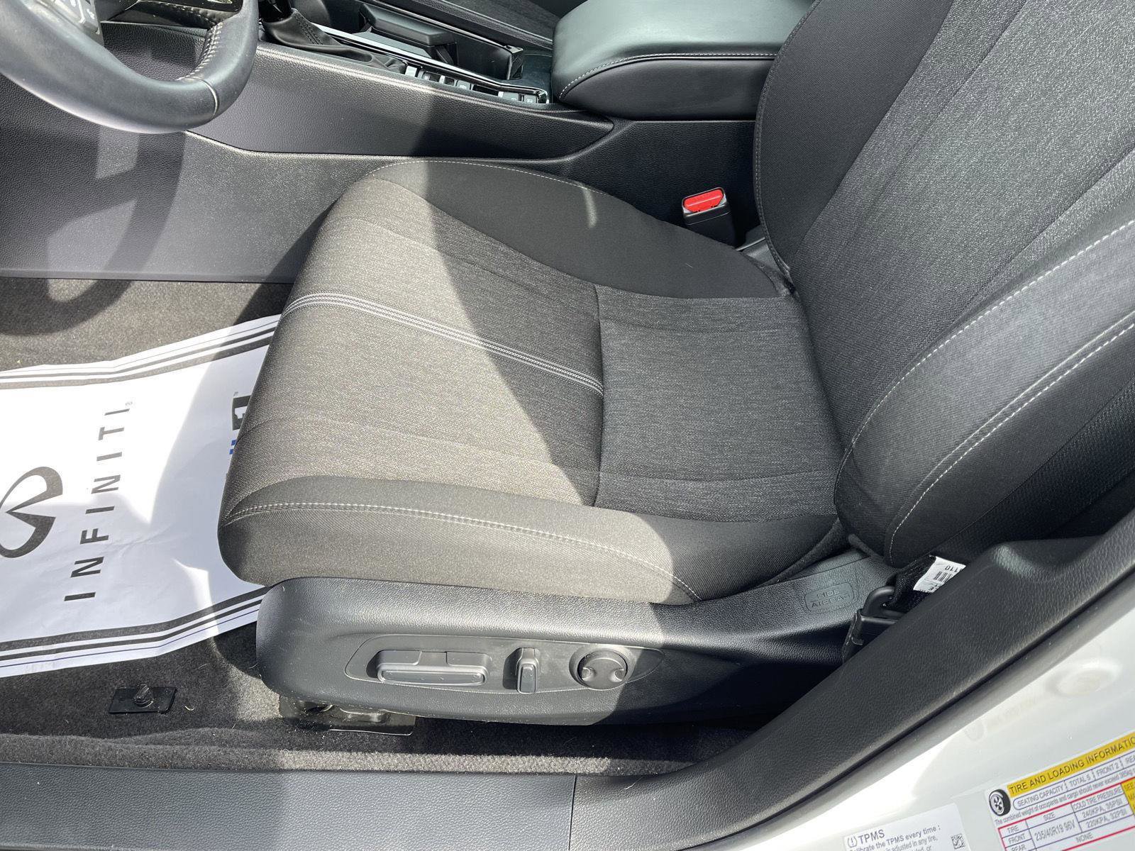 Used 2023 Honda Accord Sport image 3