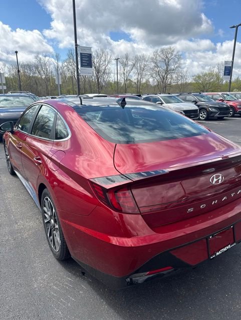 Certified 2023 Hyundai Sonata Limited FWD image 11