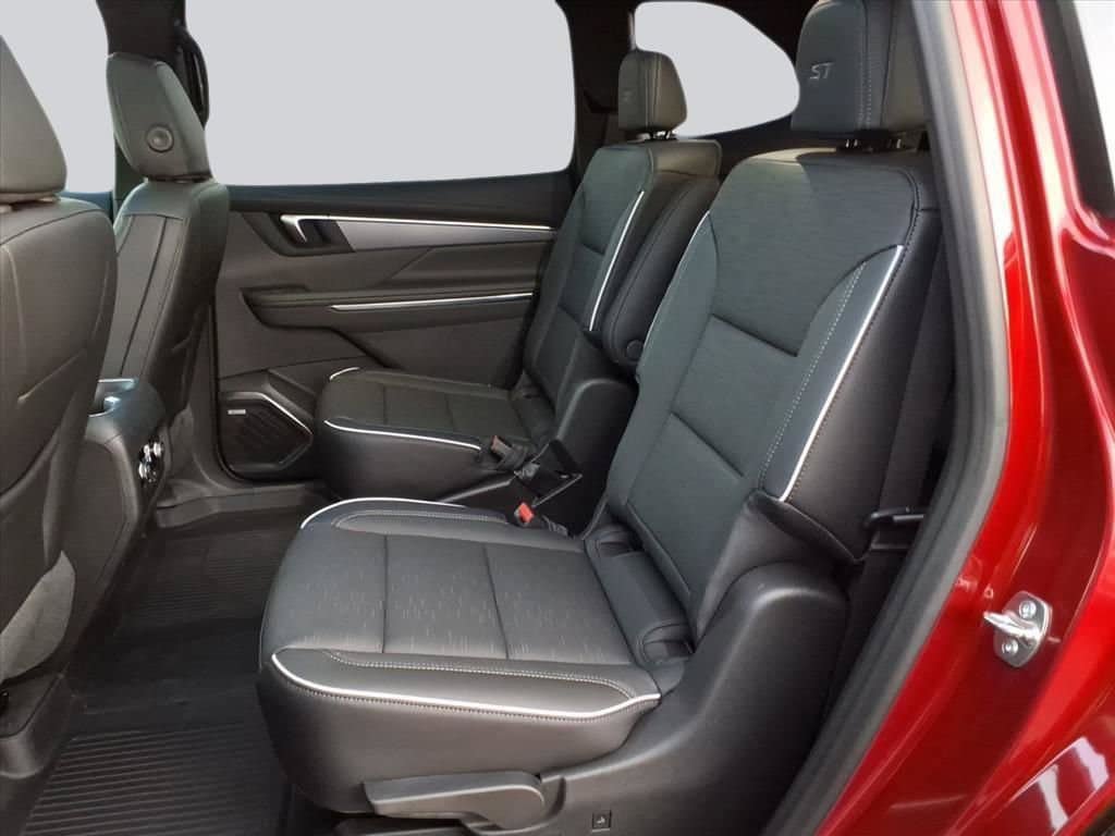 New 2026 Buick Enclave Sport Touring w/ Power Package FWD image 14