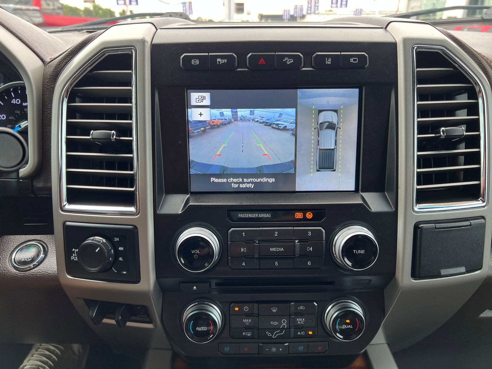 Used 2017 Ford F250 King Ranch w/ King Ranch Ultimate Package AWD/4WD image 34