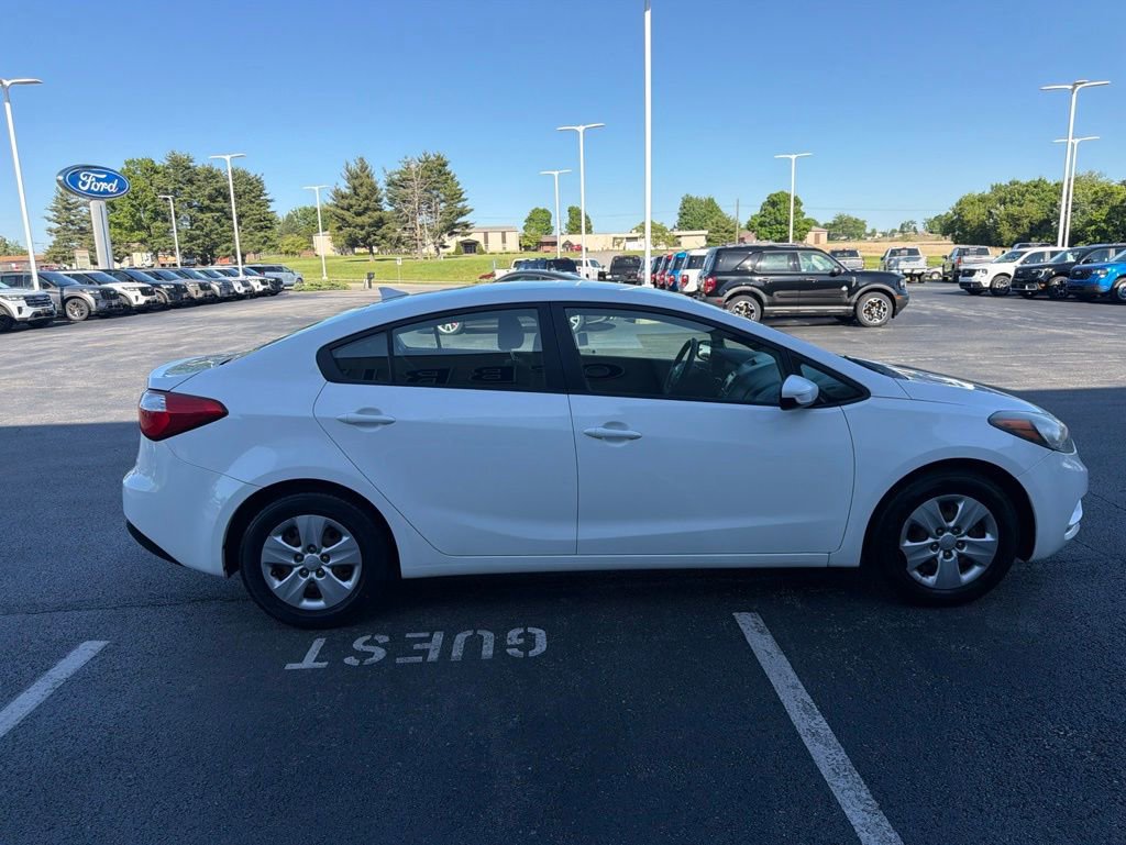 Used 2016 Kia Forte LX FWD image 6