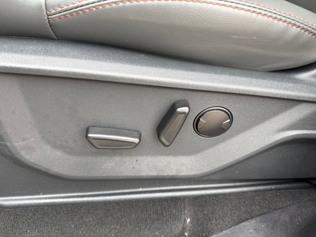 Used 2025 Ford Expedition Active image 26