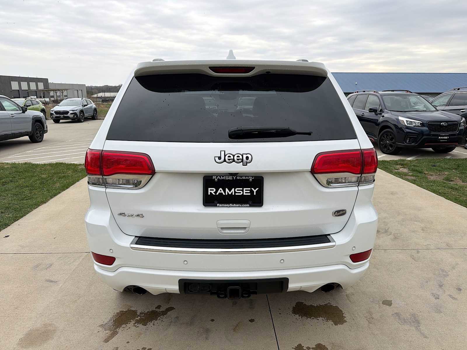 Used 2018 Jeep Grand Cherokee Overland image 5