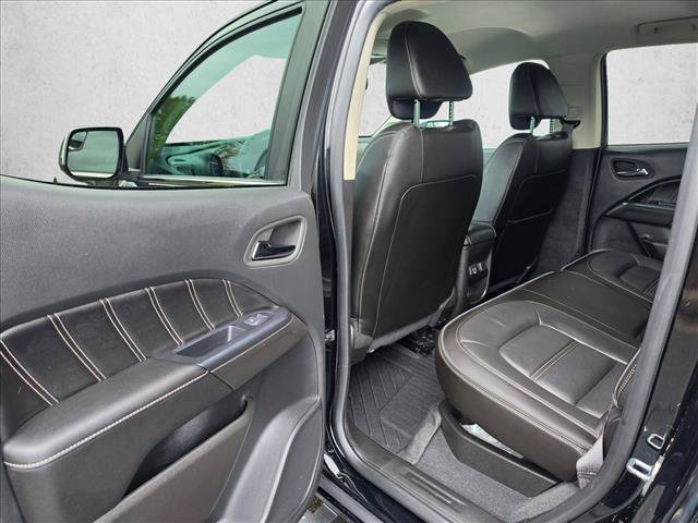 Used 2022 GMC Canyon Denali w/ Denali Black Edition Package AWD/4WD image 15