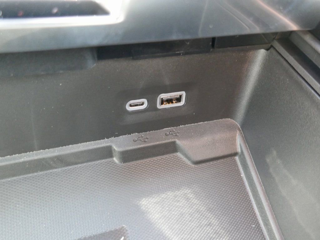 New 2026 GMC Yukon Denali w/ Denali Reserve Package image 24