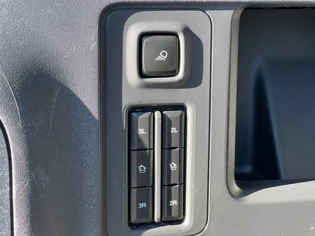 Used 2025 Ford Expedition Max Platinum AWD/4WD image 45