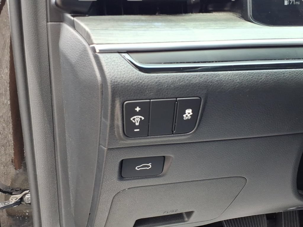 Used 2025 Kia K5 EX FWD image 19