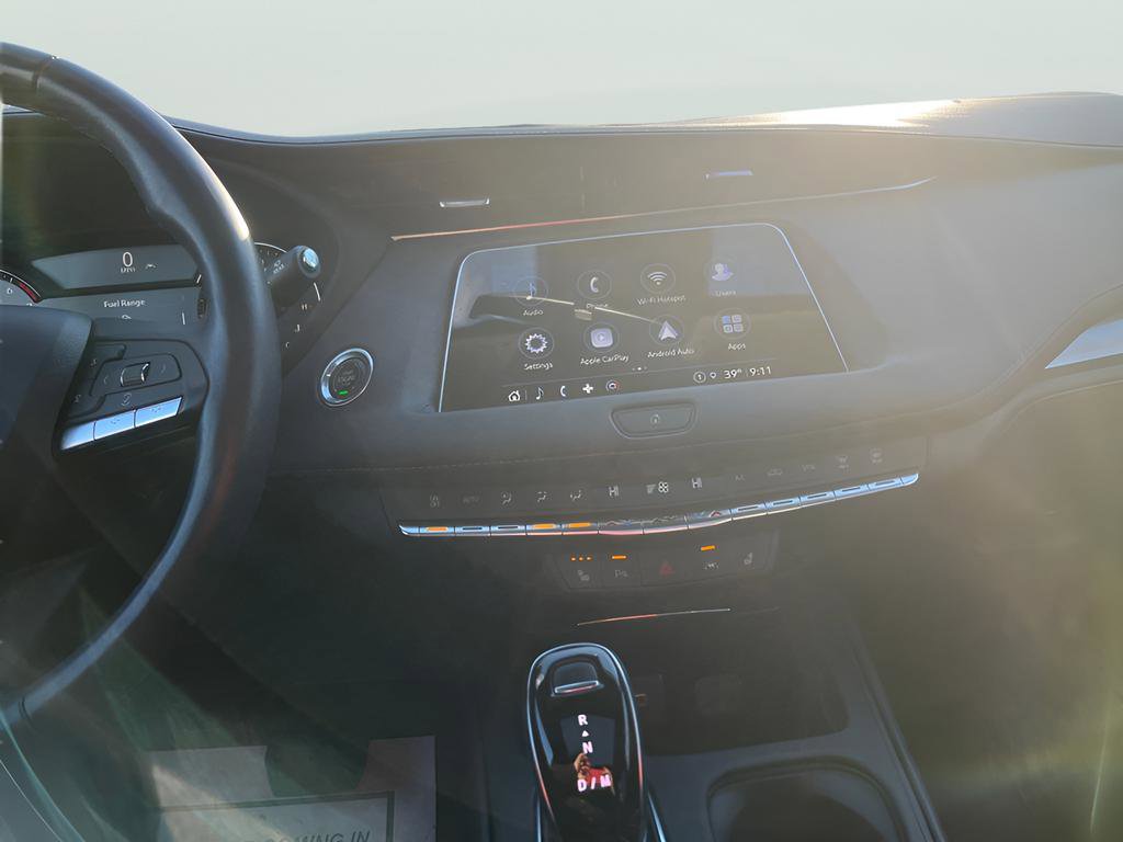 Used 2023 Cadillac XT4 Luxury w/ Cold Weather Package image 25