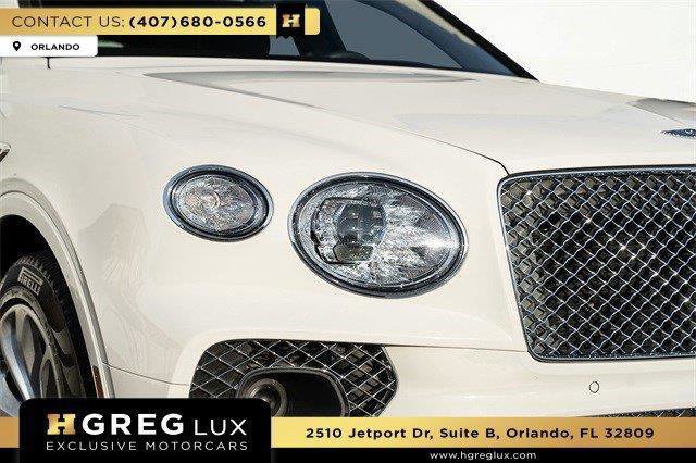 Used 2022 Bentley Bentayga AWD/4WD image 9