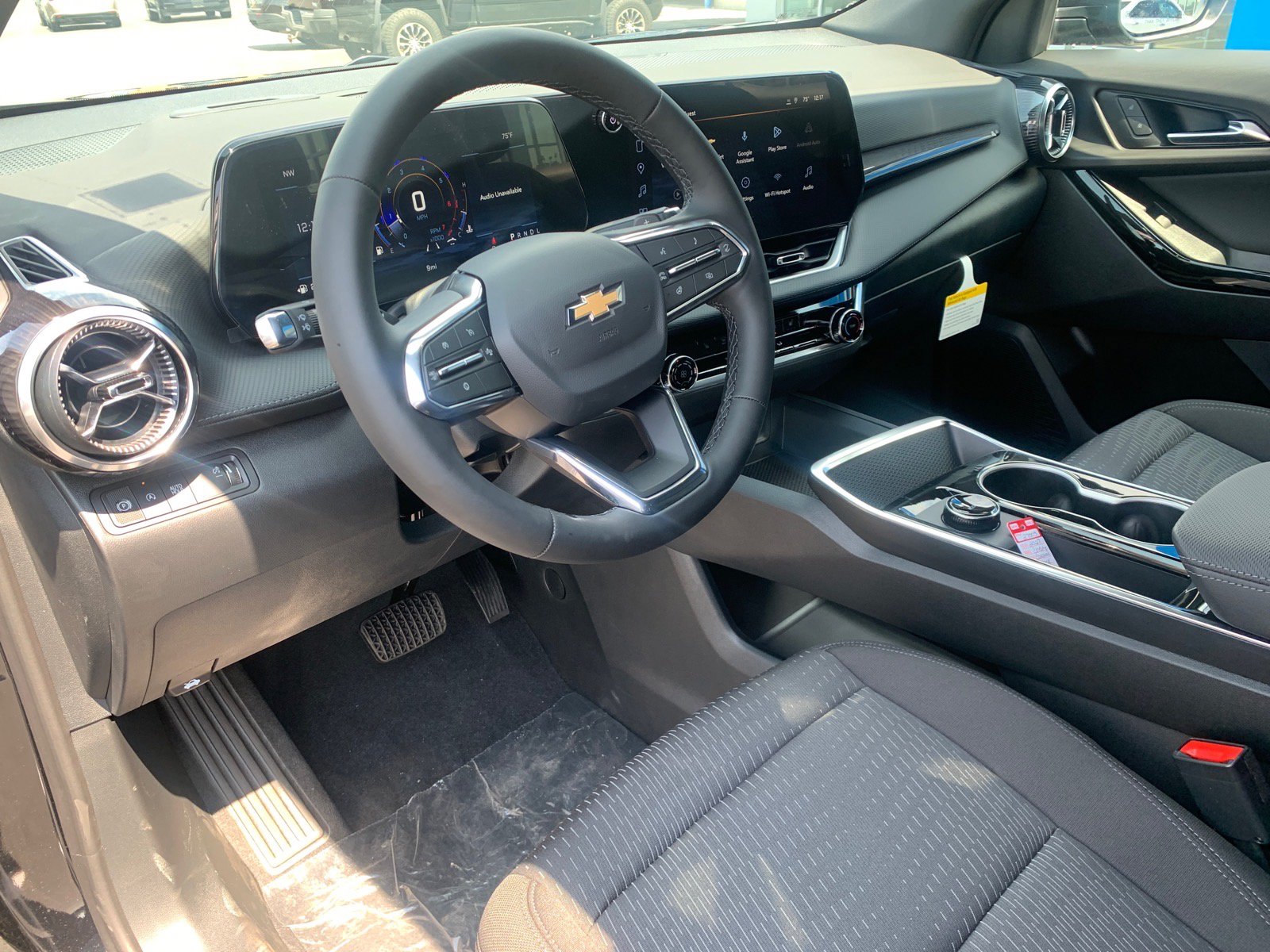 New 2027 Chevrolet Equinox LT FWD image 10