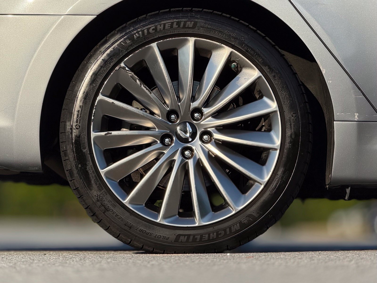 Used 2014 Hyundai Equus Signature RWD image 20