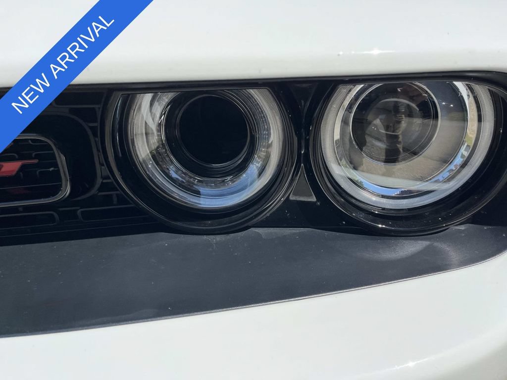Used 2022 Dodge Challenger R/T Scat Pack RWD image 9