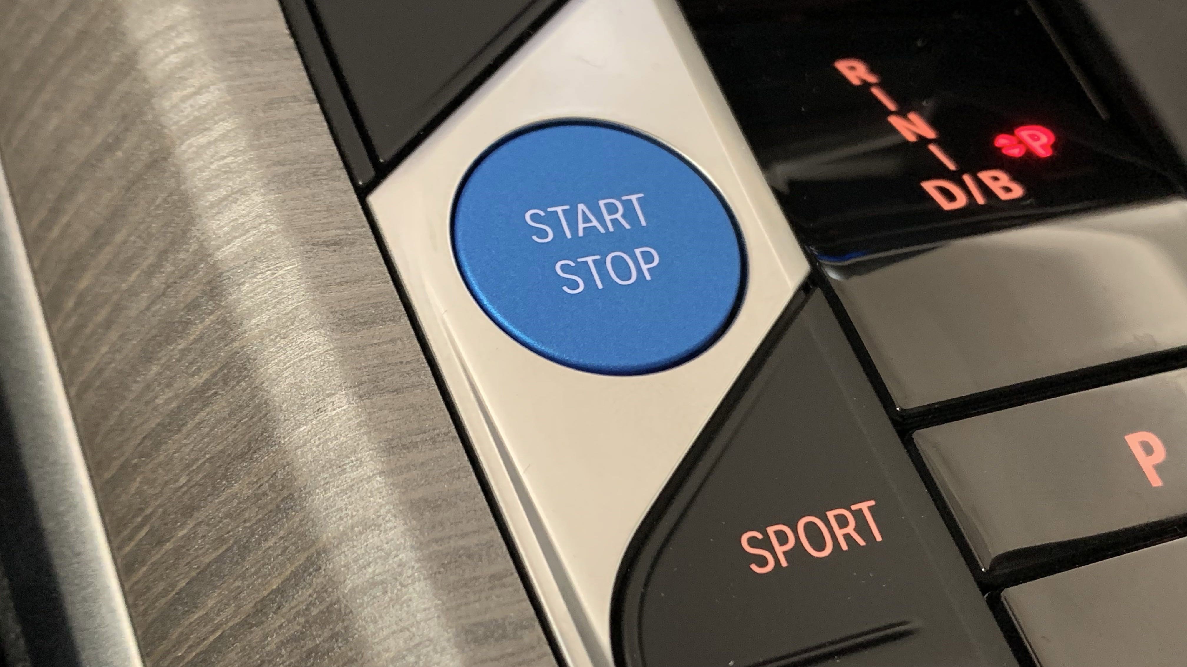 Used 2025 BMW i4 xDrive40i w/ Premium Package image 18