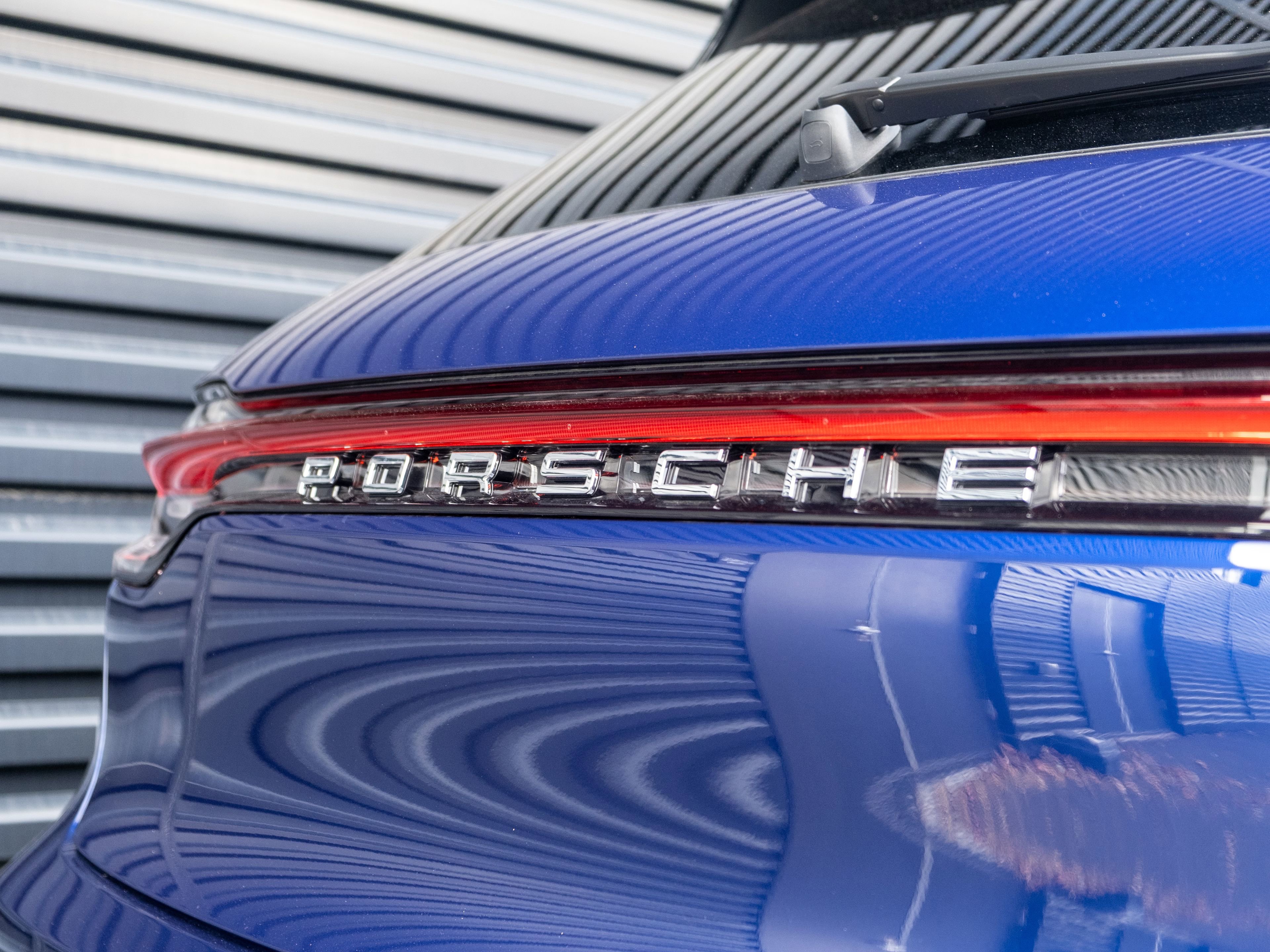 Certified 2026 Porsche Macan image 37