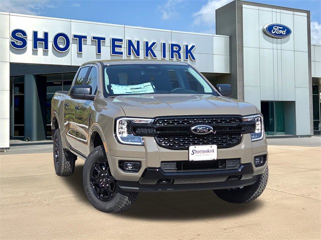 New 2025 Ford Ranger XLT w/ Black Appearance Package