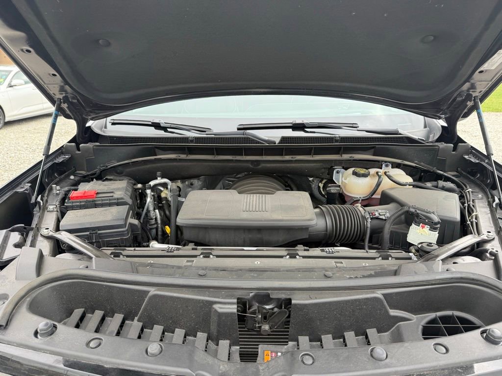 Certified 2023 Cadillac Escalade Premium Luxury w/ Performance Package image 18