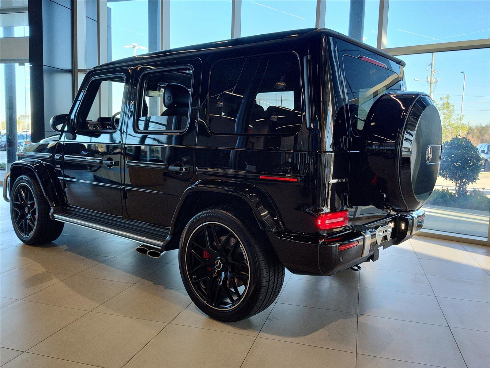 Used 2024 Mercedes-Benz G 63 AMG 4MATIC image 3