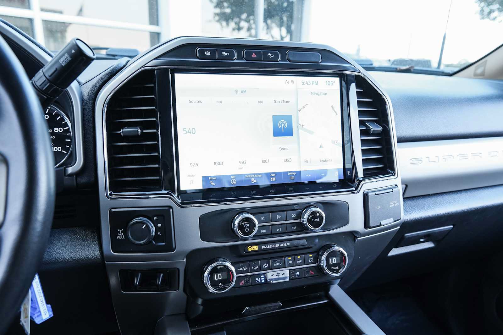 Used 2022 Ford F250 Lariat w/ Lariat Value Package AWD/4WD image 44