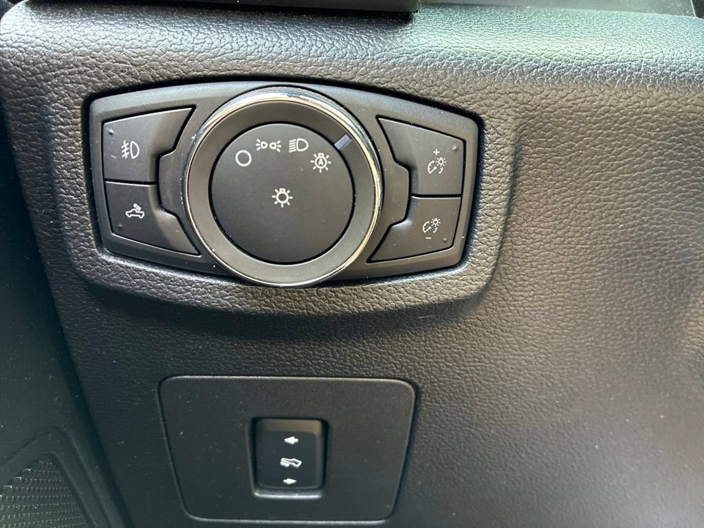 Used 2016 Ford F150 XLT w/ Equipment Group 301A Mid AWD/4WD image 19