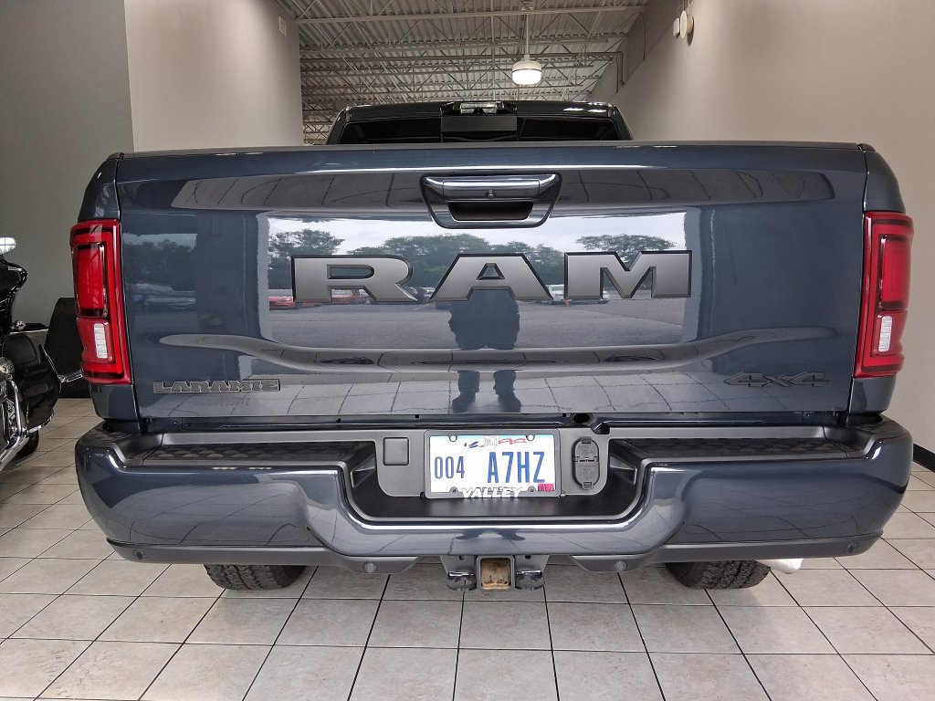 Used 2026 RAM 2500 Laramie AWD/4WD image 5