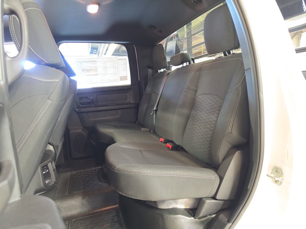 New 2026 RAM 5500 Tradesman w/ Chrome Appearance Group AWD/4WD image 14