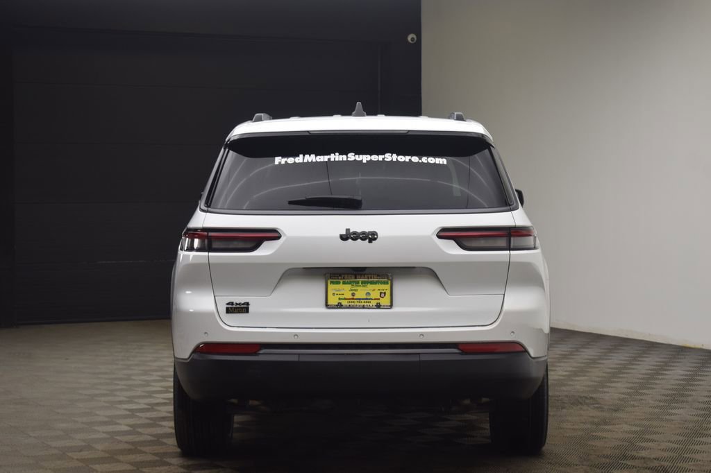 New 2026 Jeep Grand Cherokee L 4WD image 10