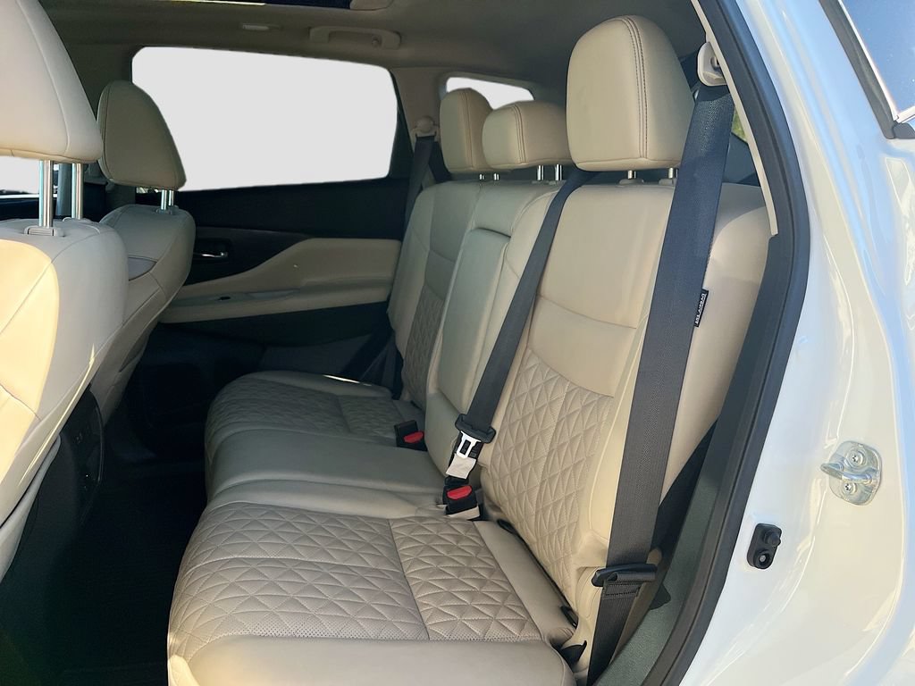 Used 2023 Nissan Murano Platinum w/ Cargo Package FWD image 26