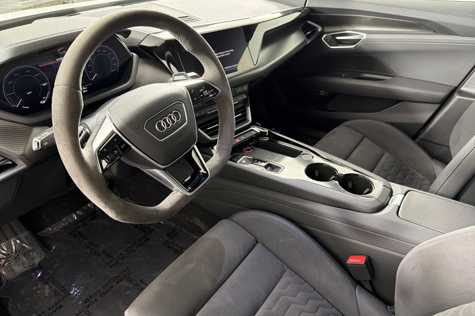 Used 2023 Audi e-tron GT Premium Plus w/ Performance Package AWD/4WD image 9