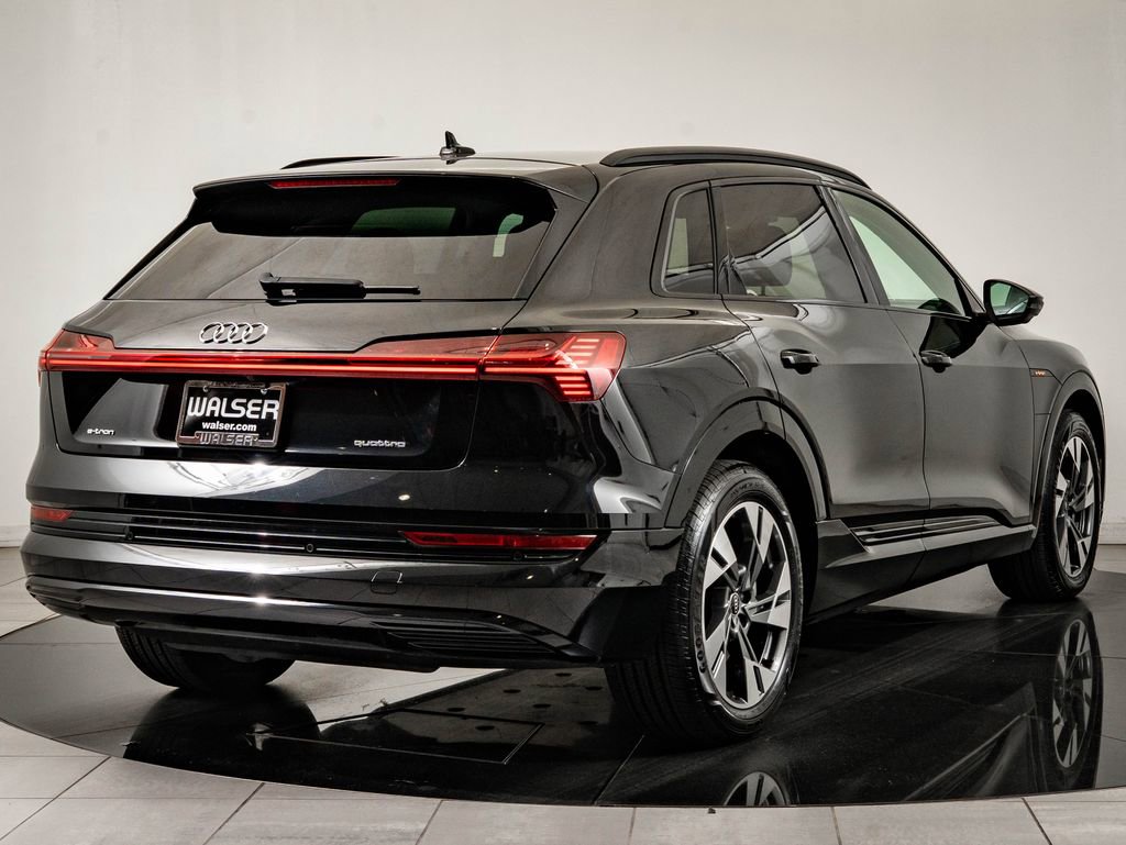 Used 2021 Audi e-tron Premium w/ Convenience Plus Package AWD/4WD image 10