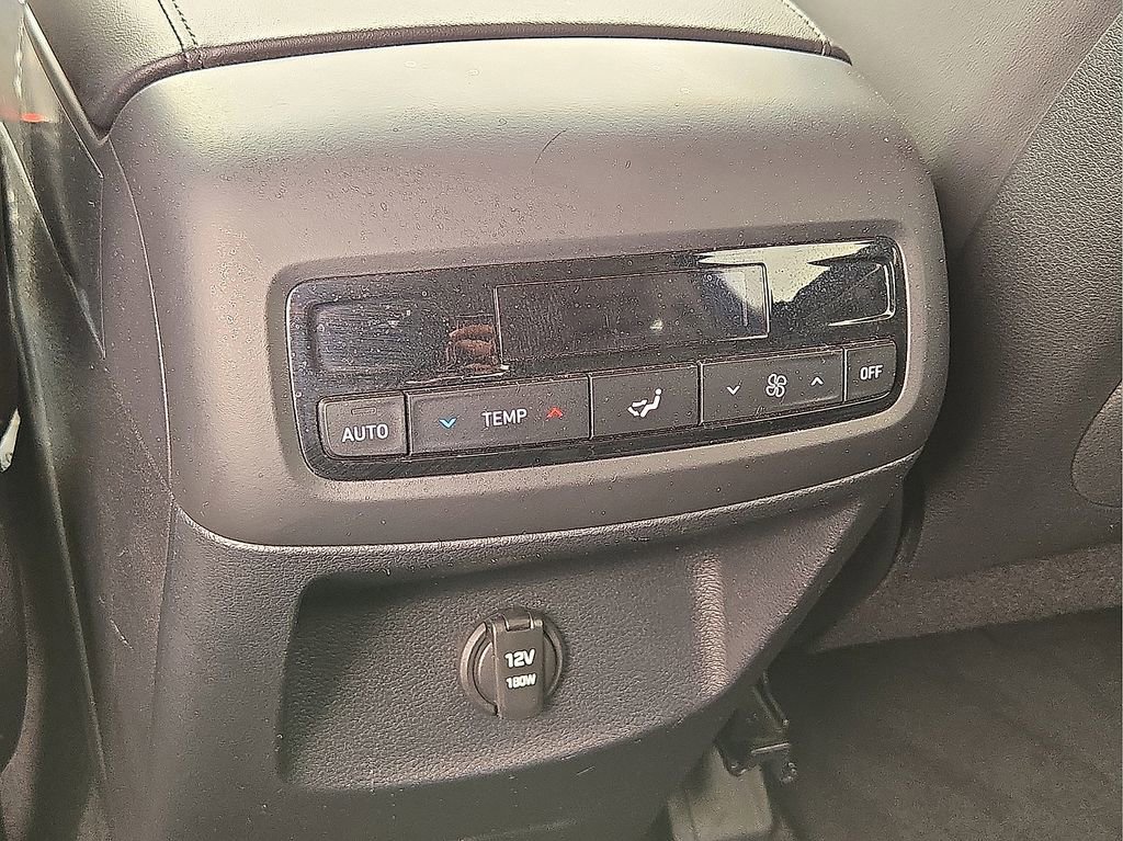 Used 2025 Hyundai Palisade SEL FWD image 16