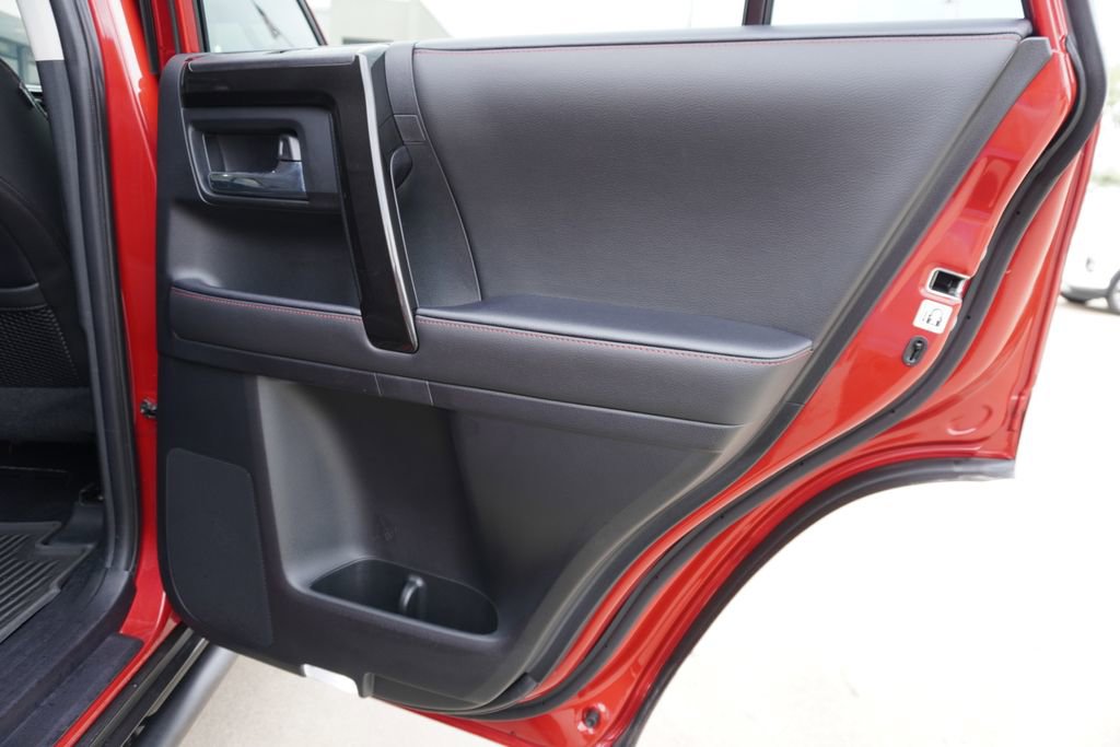 Used 2024 Toyota 4Runner TRD Off-Road Premium w/ Off Road Premium Plus Package AWD/4WD image 23