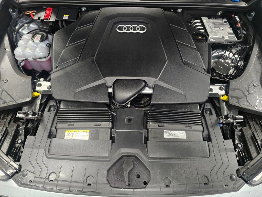 Certified 2025 Audi Q8 Premium Plus w/ Premium Plus Package image 10